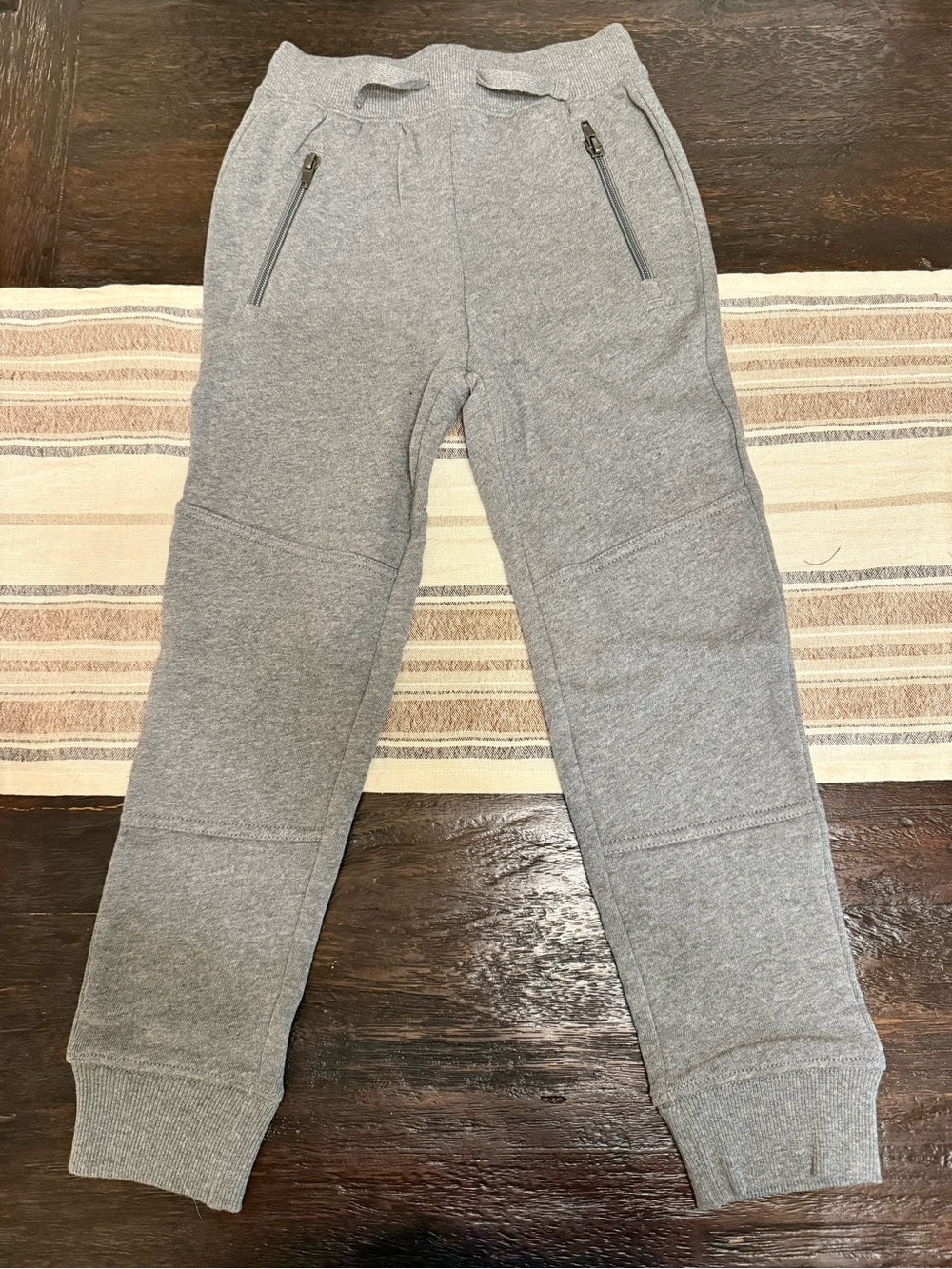 Hanna Andersson Gray Kids Double Knee Slim Sweatpants — Size 120 cm / US 6-7